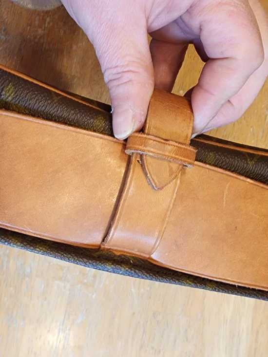 Louis Vuitton Cartouchiere Shoulder Bag MM Brown Leather - Picture 10 of 16